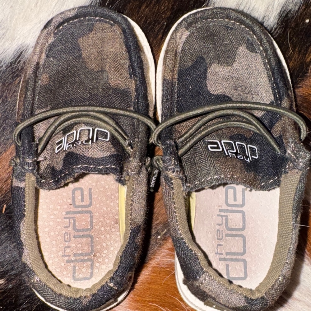 Hey Dude Kids' Moccasins in Camo Black and Brown